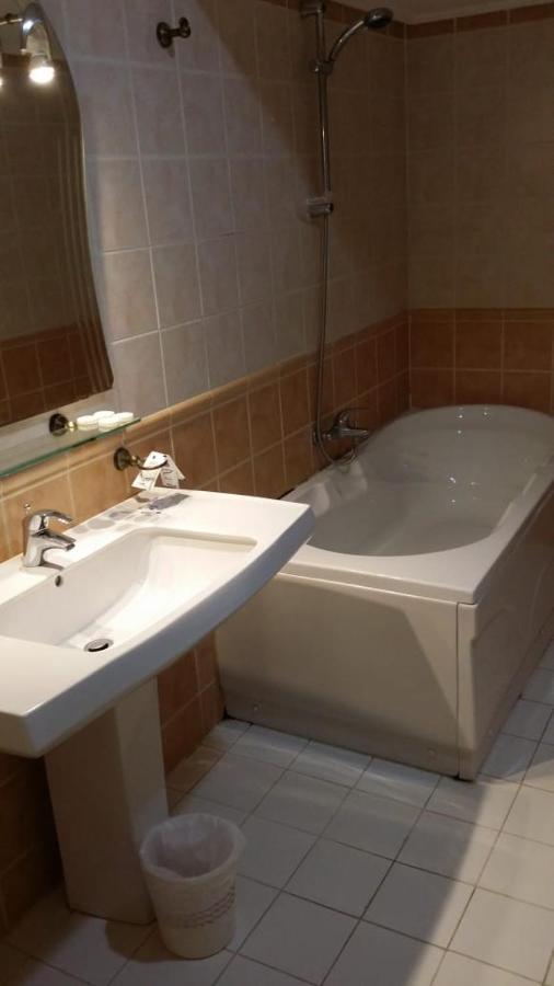 Aparthotel مسكن العائلة للشقق المفروشة *